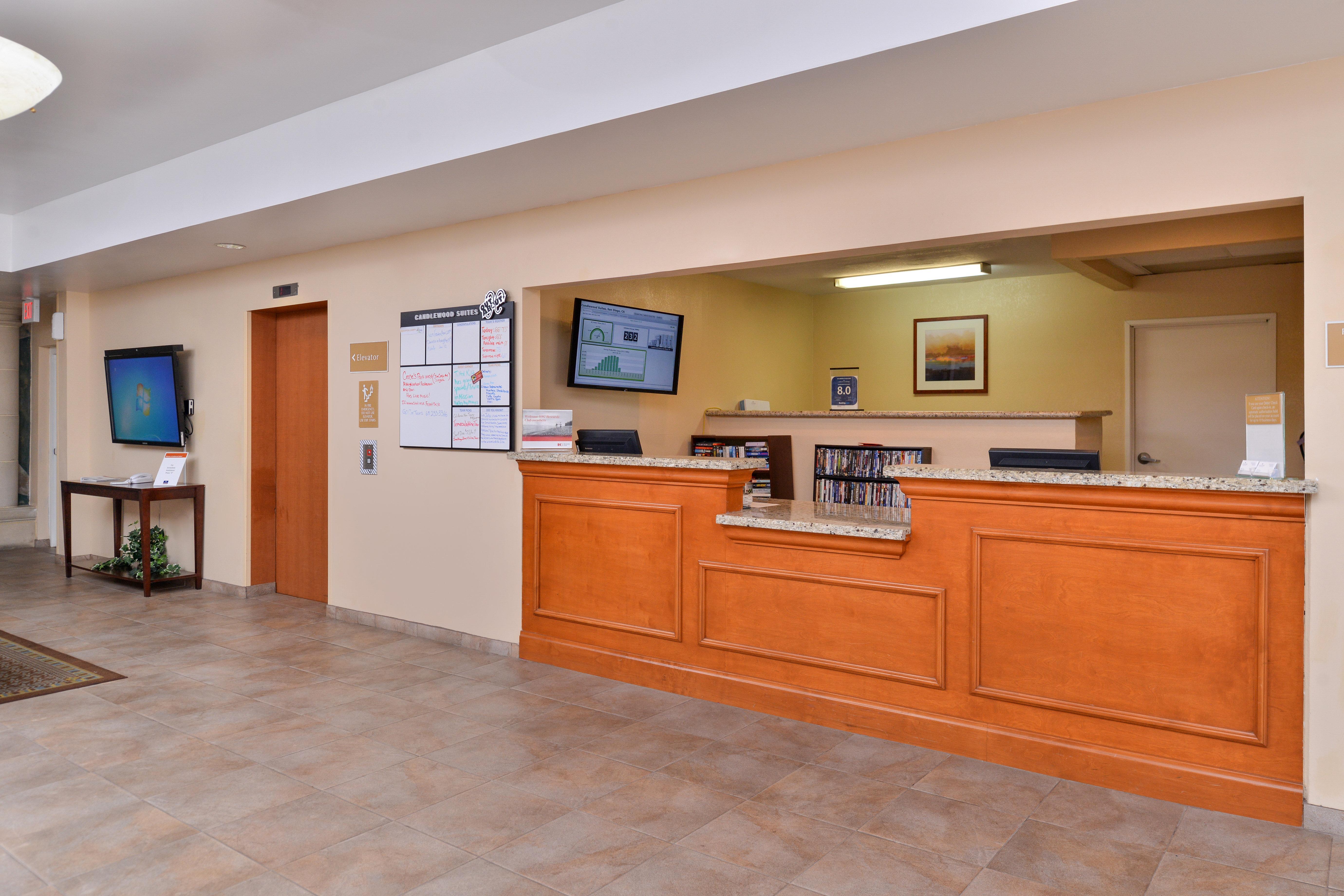 Candlewood Suites San Diego By Ihg Εξωτερικό φωτογραφία