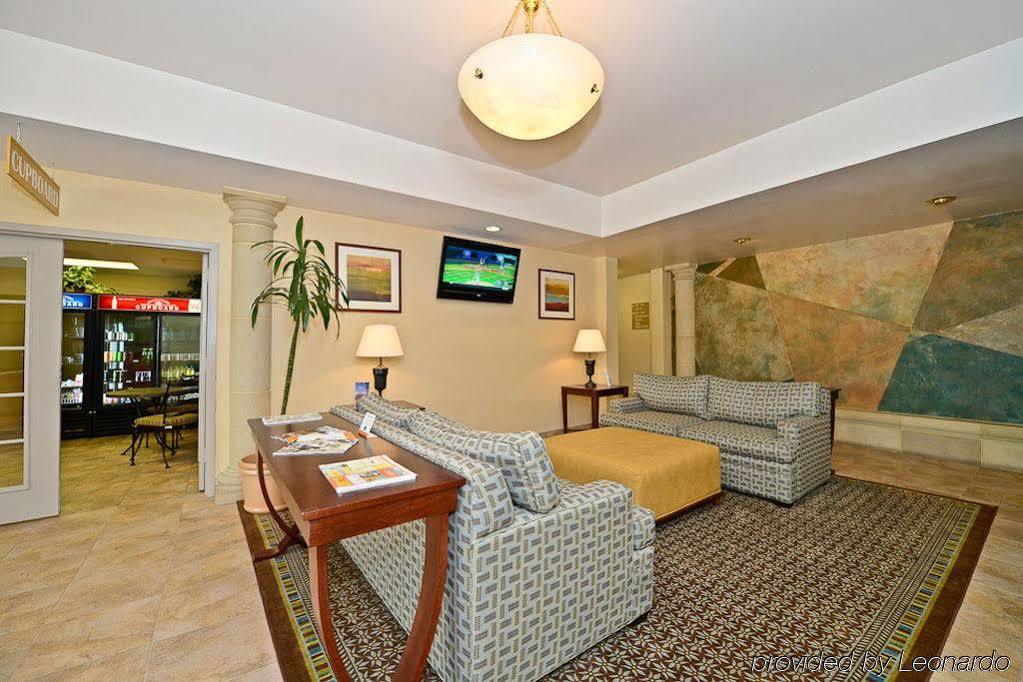 Candlewood Suites San Diego By Ihg Εξωτερικό φωτογραφία